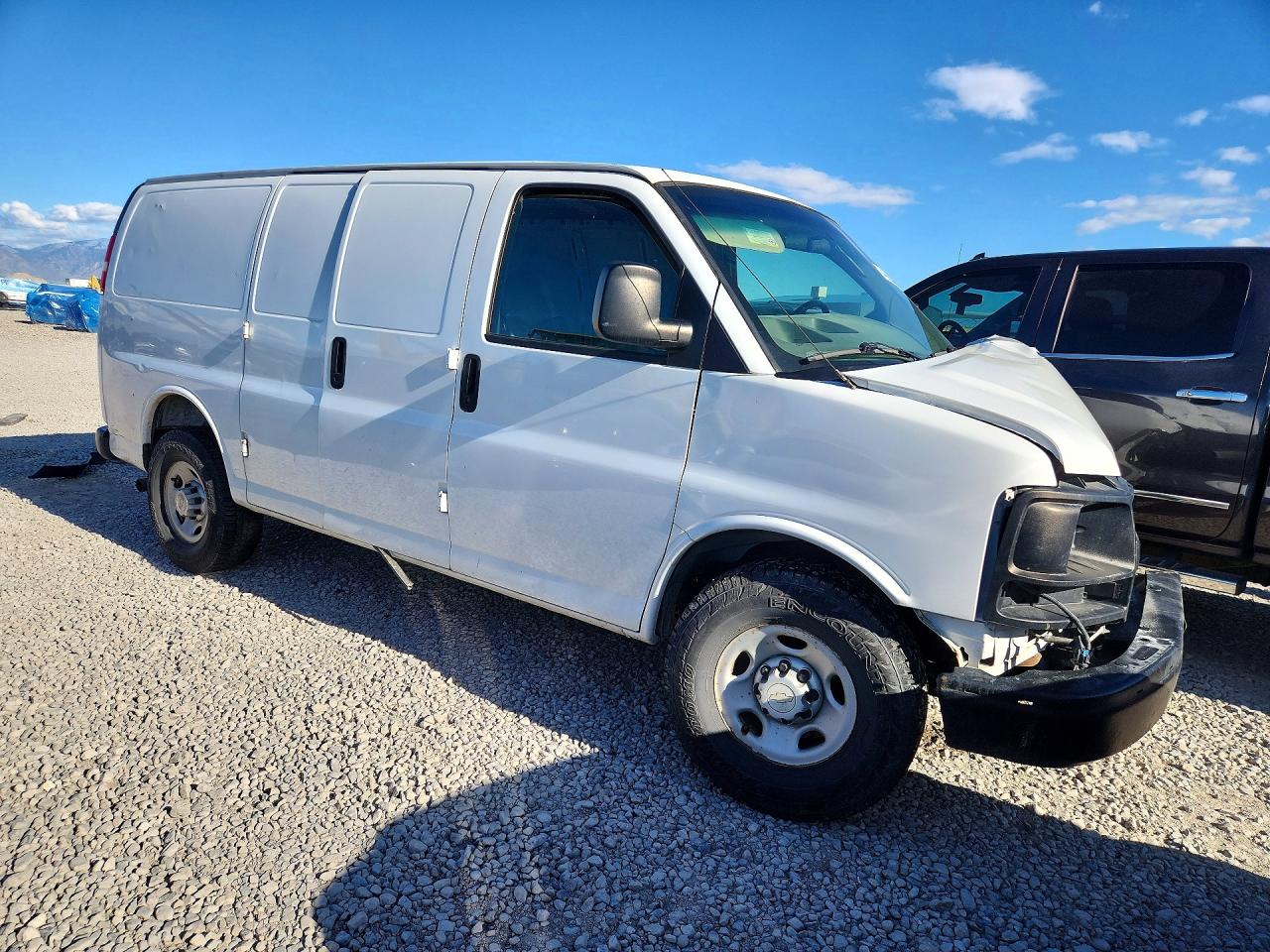 2007 CHEV Express VIN 1GCGG25V171108805 photo 4