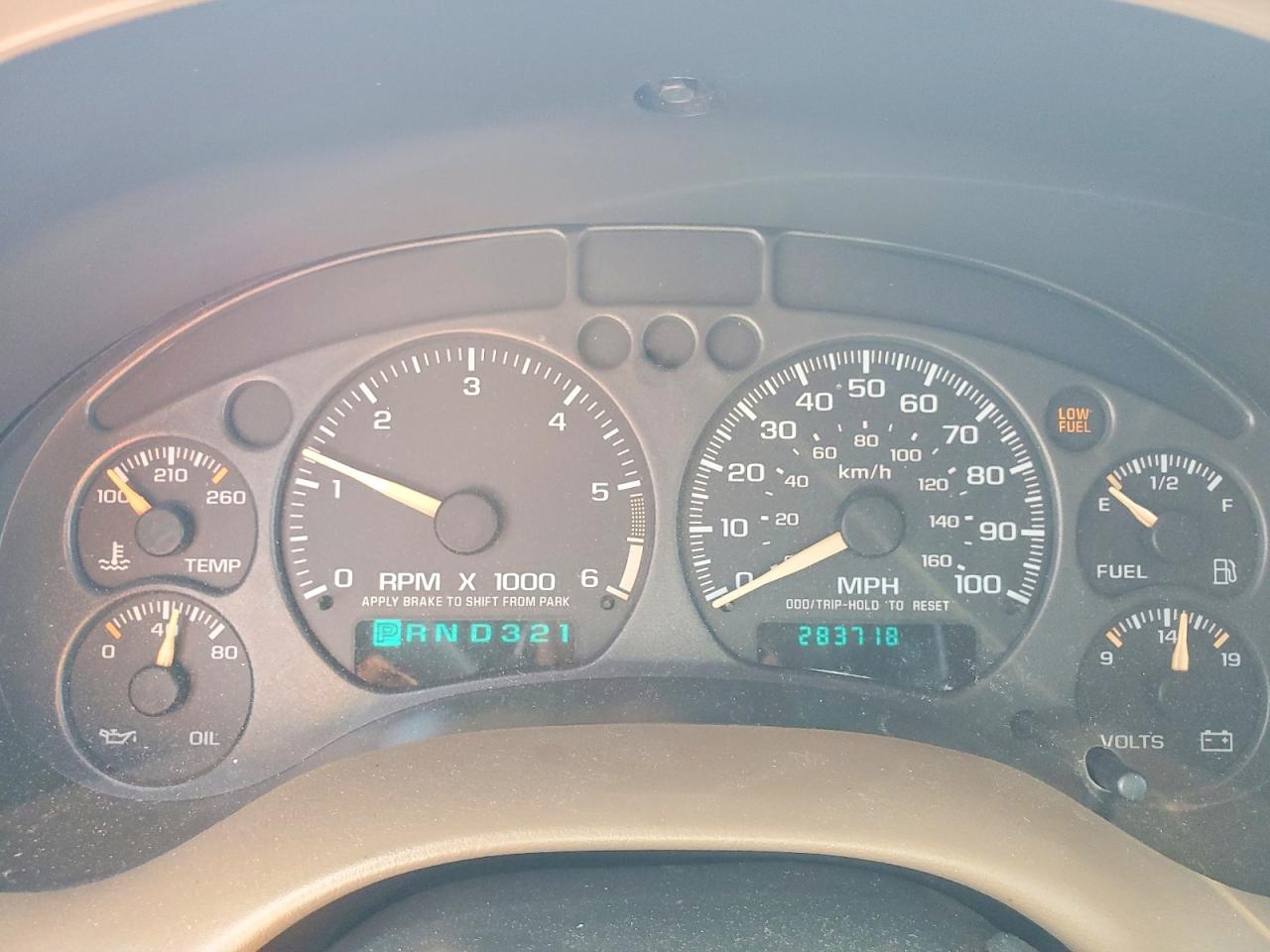 2002 Chevrolet Blazer VIN 1GNCS13W12K114066 photo 9