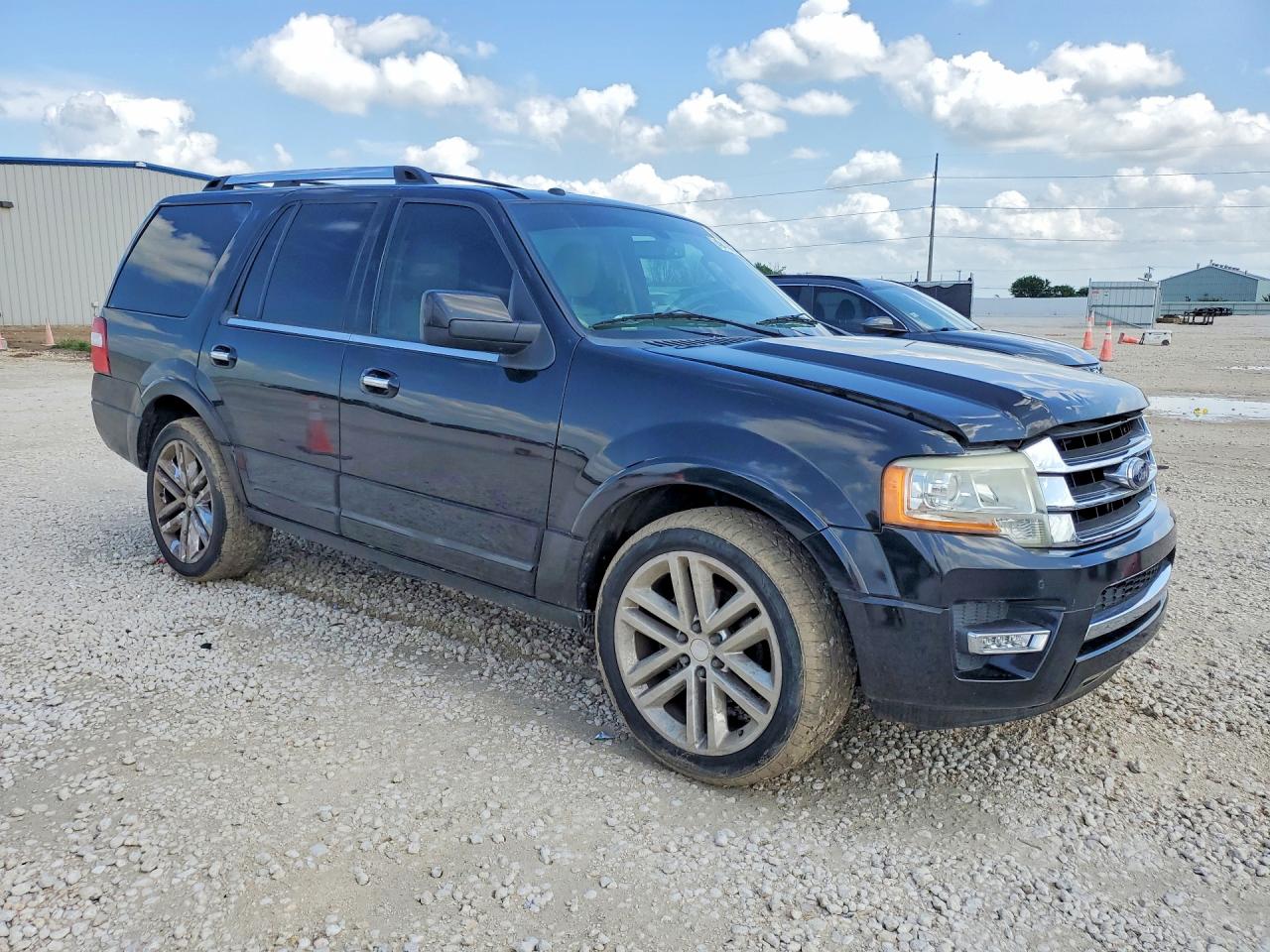 2015 Ford Expedition VIN 1FMJU1KT9FEF46826 photo 4