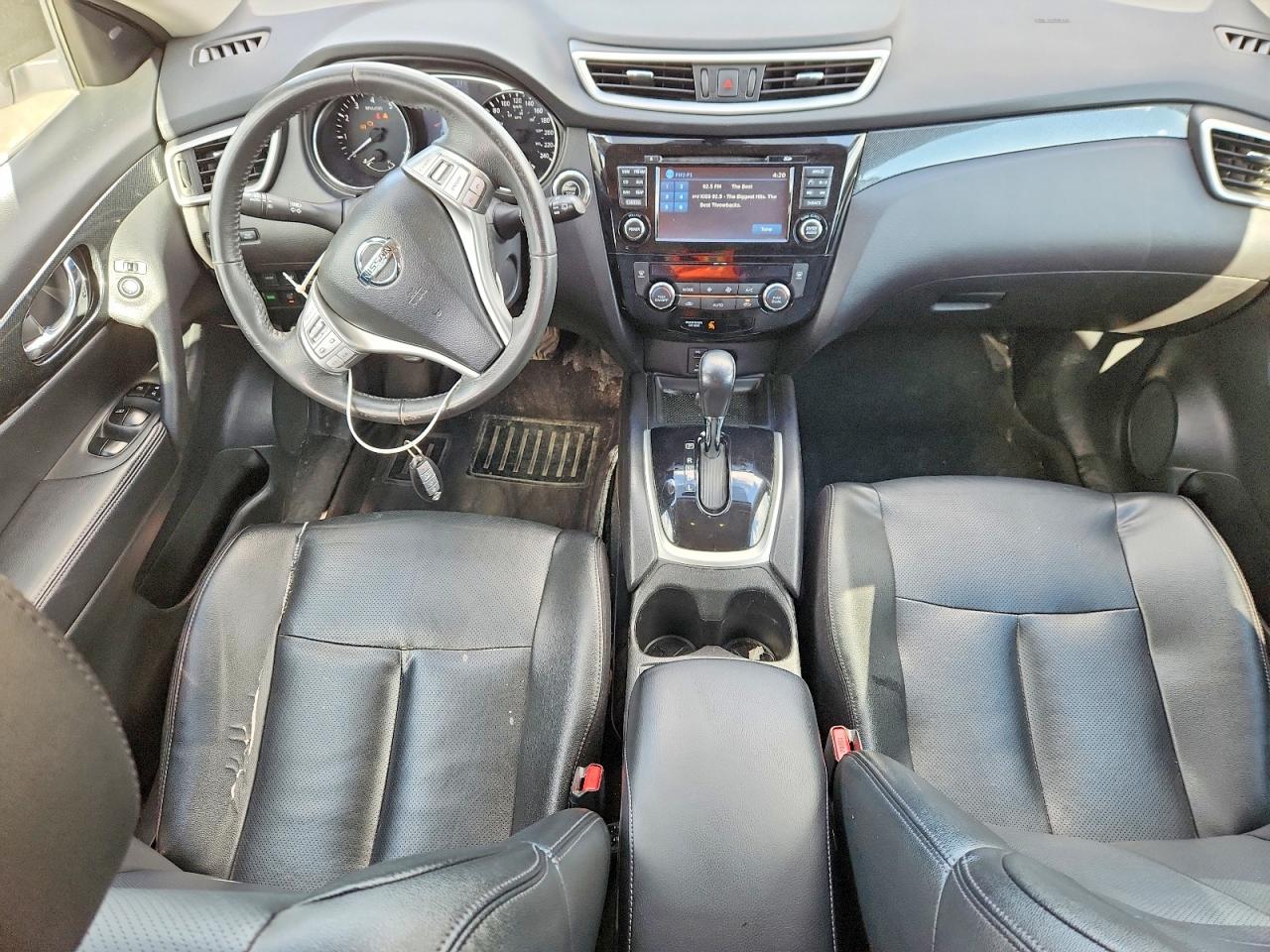 2015 Nissan Rogue VIN 5N1AT2MV8FC920586 photo 8