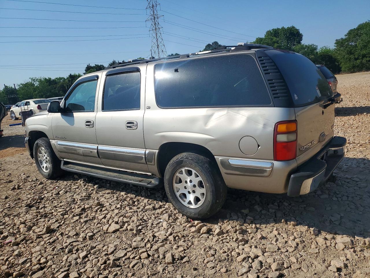 2000 GMC Yukon VIN 3GKFK16T8YG139963 photo 2