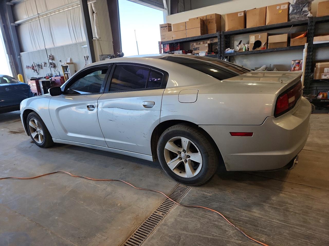2012 Dodge Charger sx VIN 2C3CDXHG6CH164305 photo 2