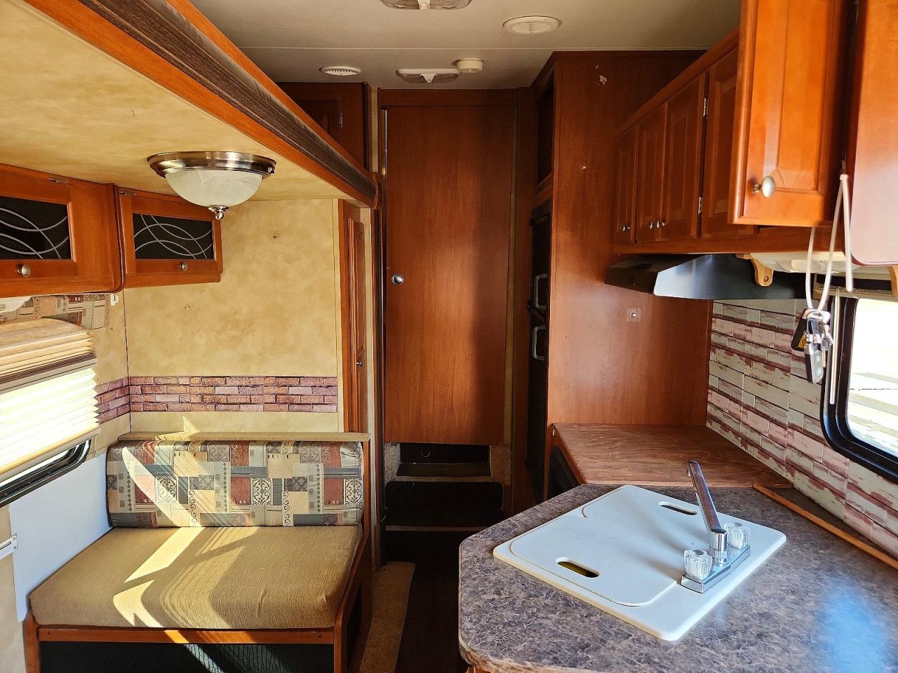 2010 HEARTLAND All models VIN 5SFSG2428AE211721 photo 6