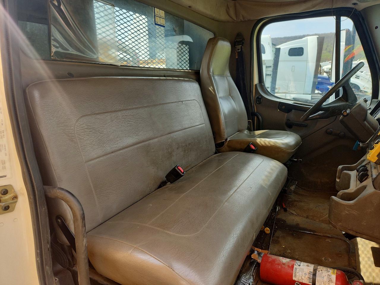 2004 FREIGLINER All other VIN 1FVACWDC64HM97280 photo 6