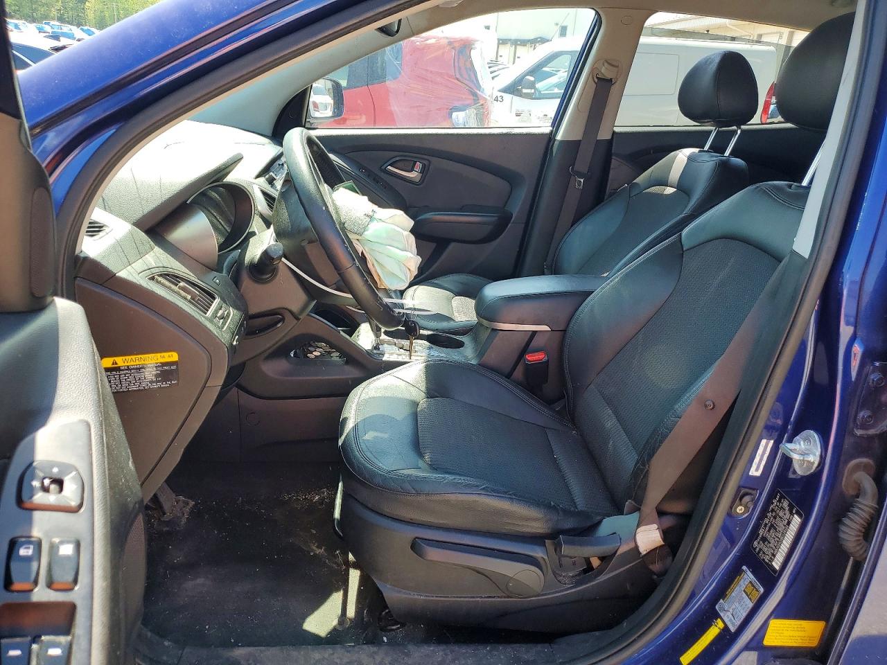 2011 Hyundai Tucson VIN KM8JU3AC0BU129124 photo 7