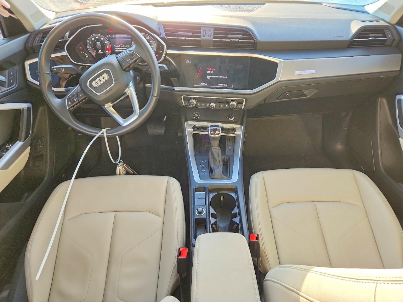 2022 Audi Q3 VIN WA1EECF38N1013844 photo 8