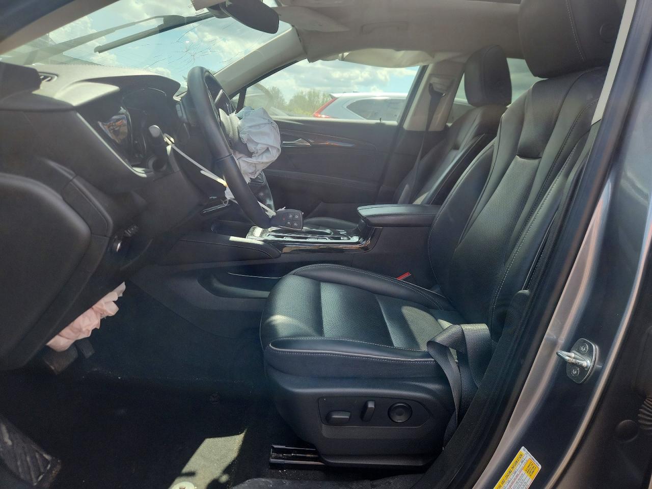 2022 BUICK Envision VIN LRBFZPR48ND019456 photo 7