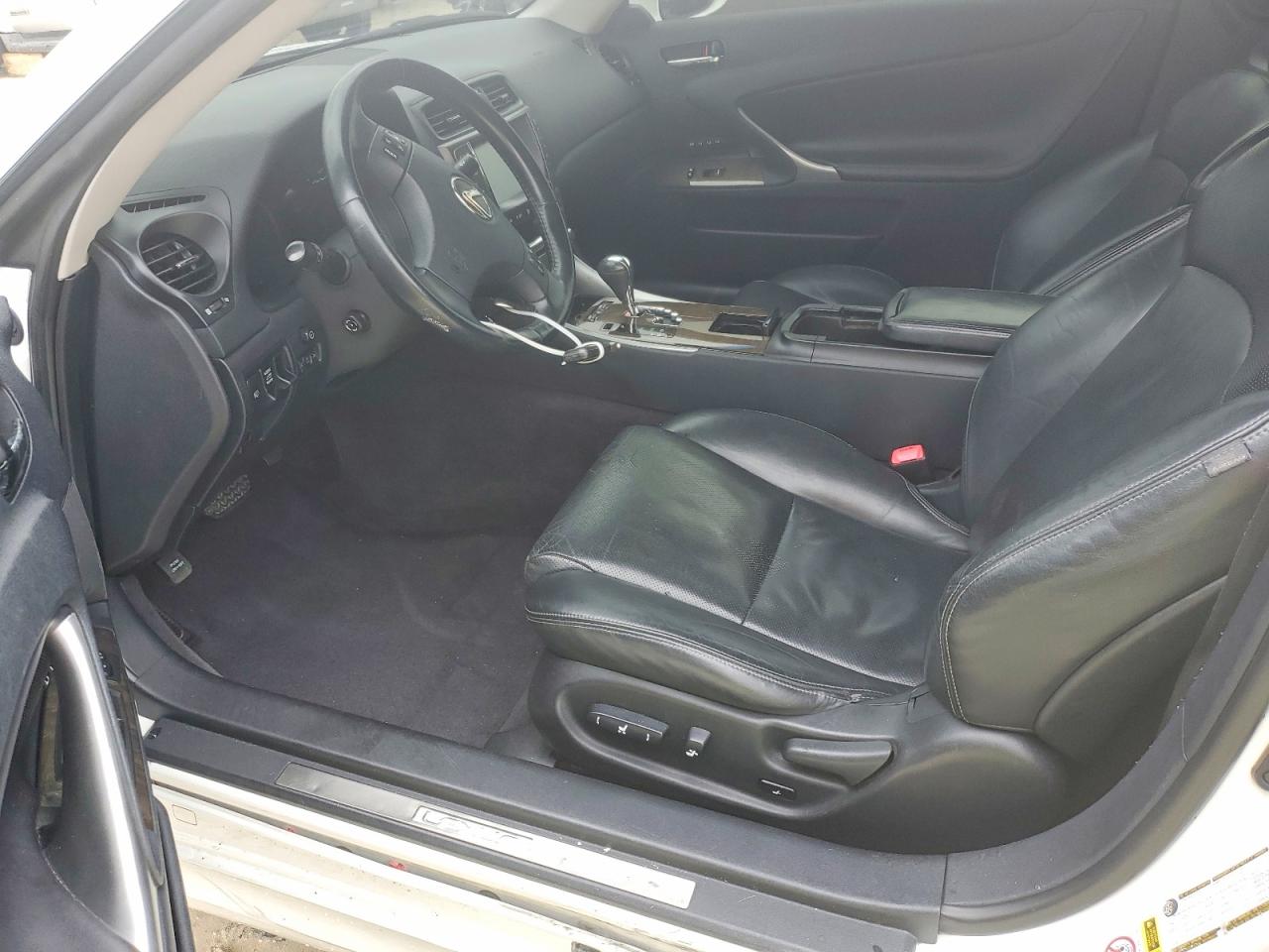 2010 Lexus Is VIN JTHFF2C29A2509705 photo 7