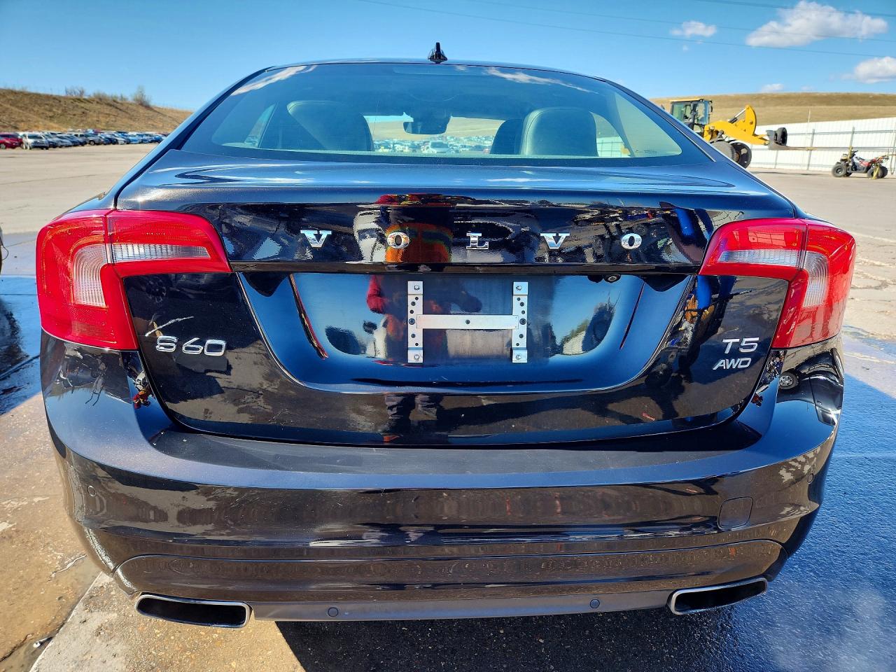 2015 Volvo S60 VIN YV1612TKXF2361680 photo 6