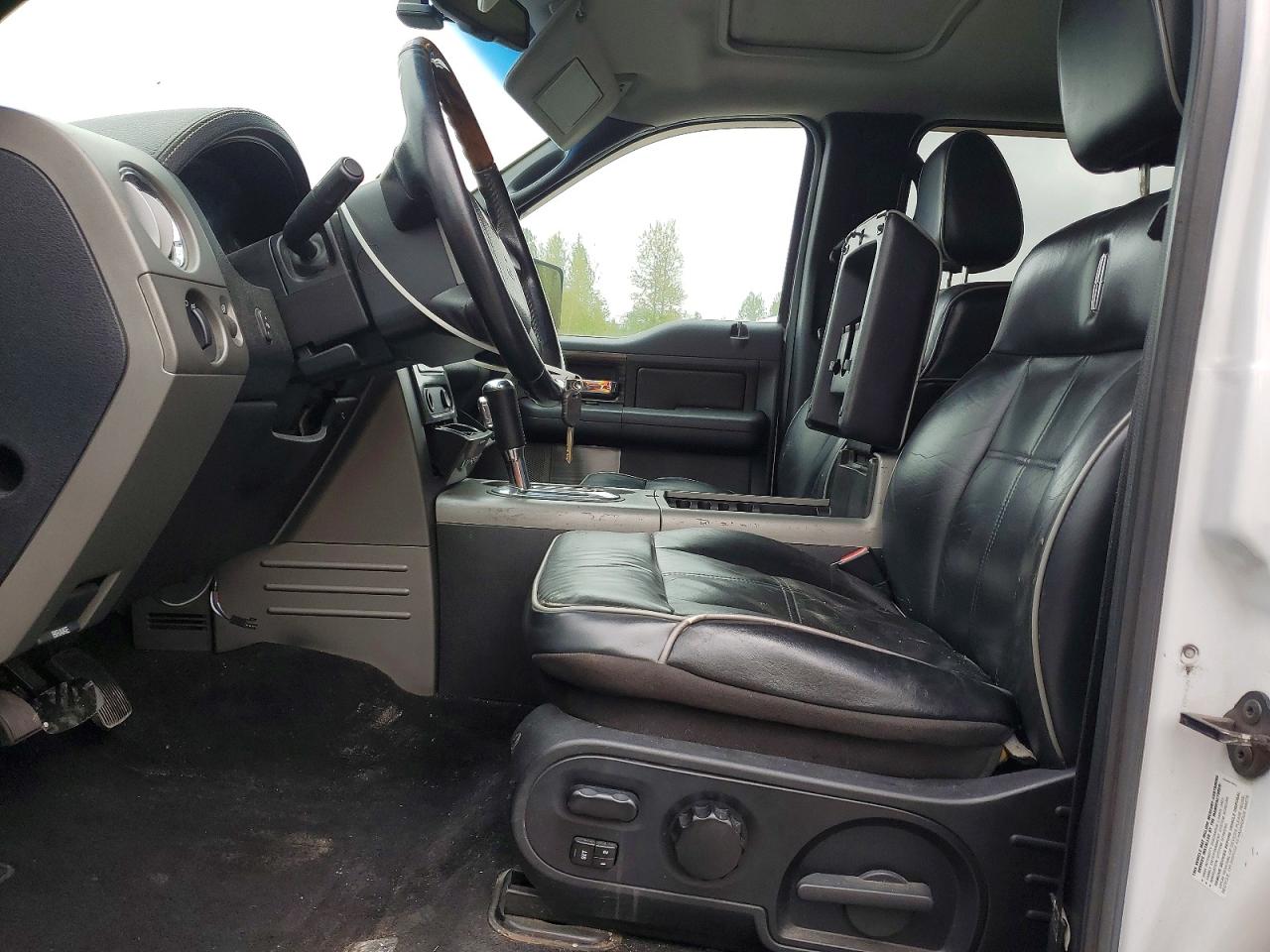 2007 LINCOLN Mark lt VIN 5LTPW18517FJ01619 photo 7