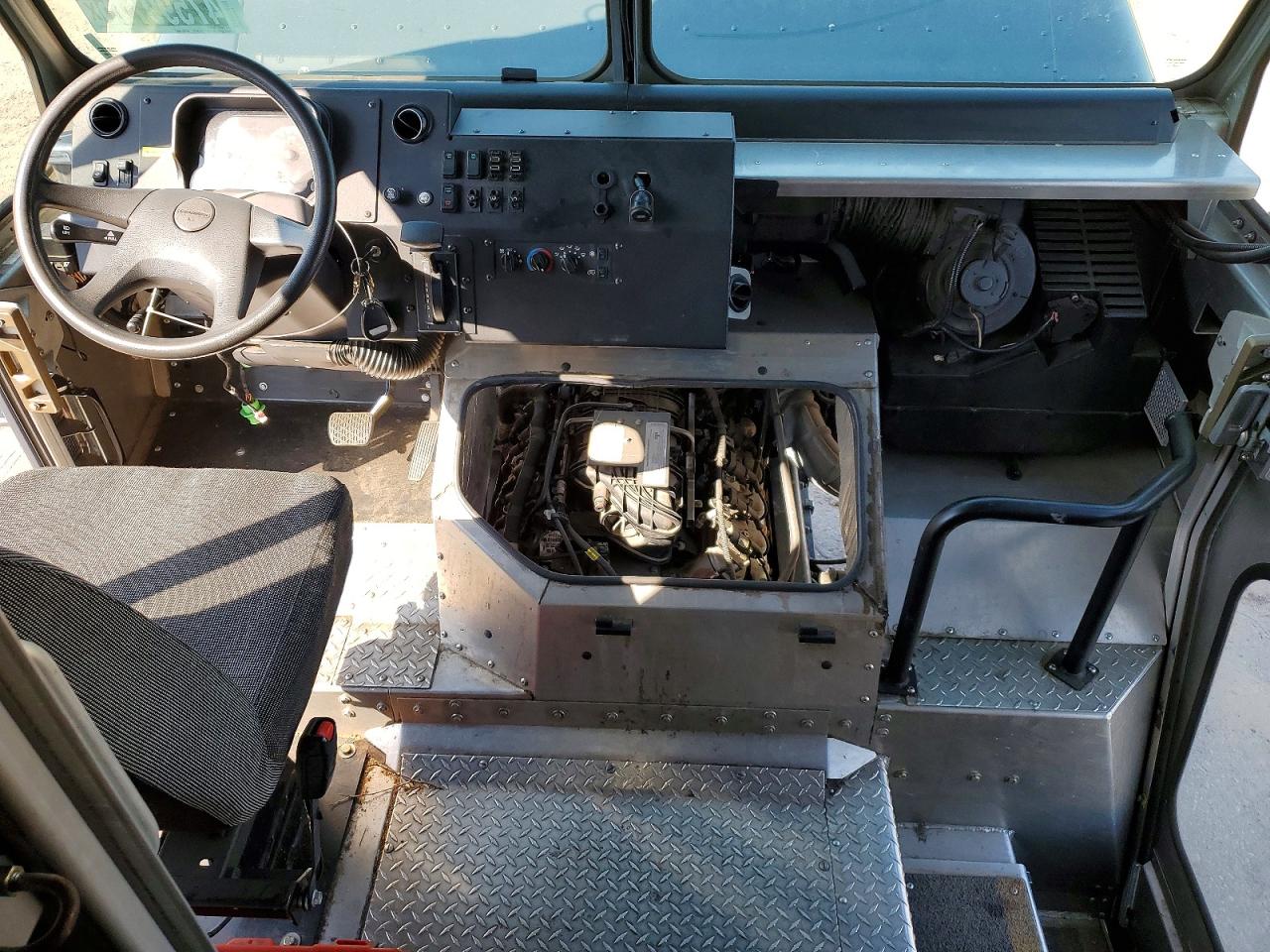 2021 FREIGHTLINER All other VIN 4UZAC2GA2MCMM9296 photo 8