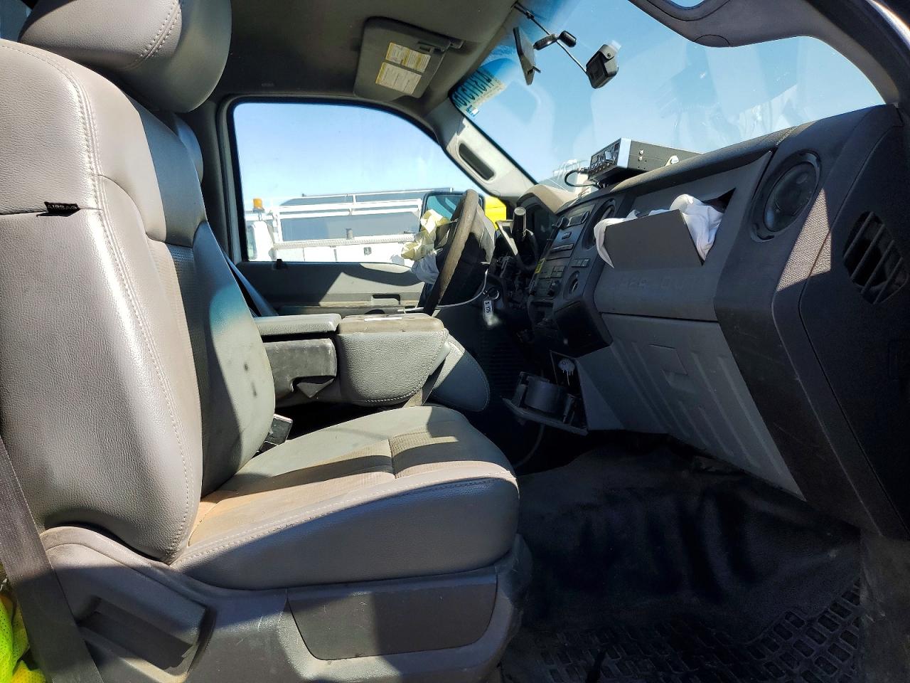 2011 Ford F350 VIN 1FDBF3E69BEB77203 photo 10