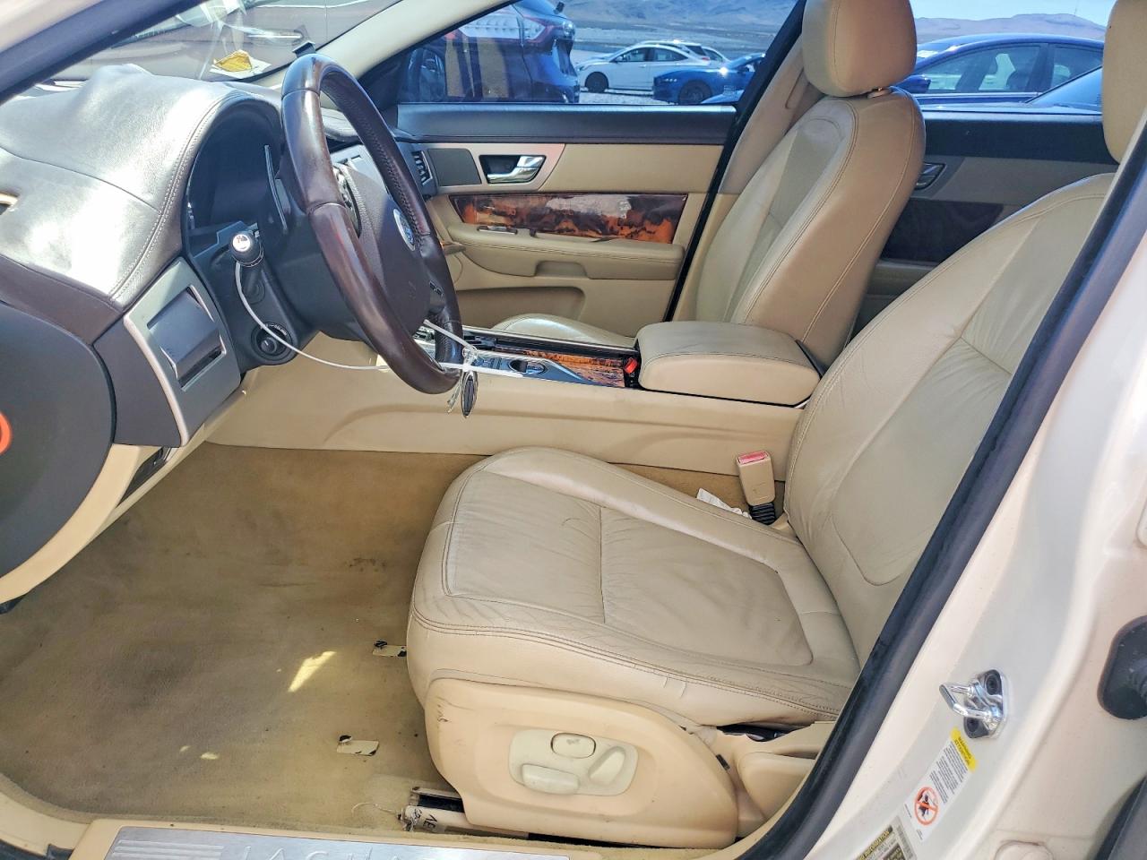 2009 Jaguar Xf VIN SAJWA06B39HR02321 photo 7