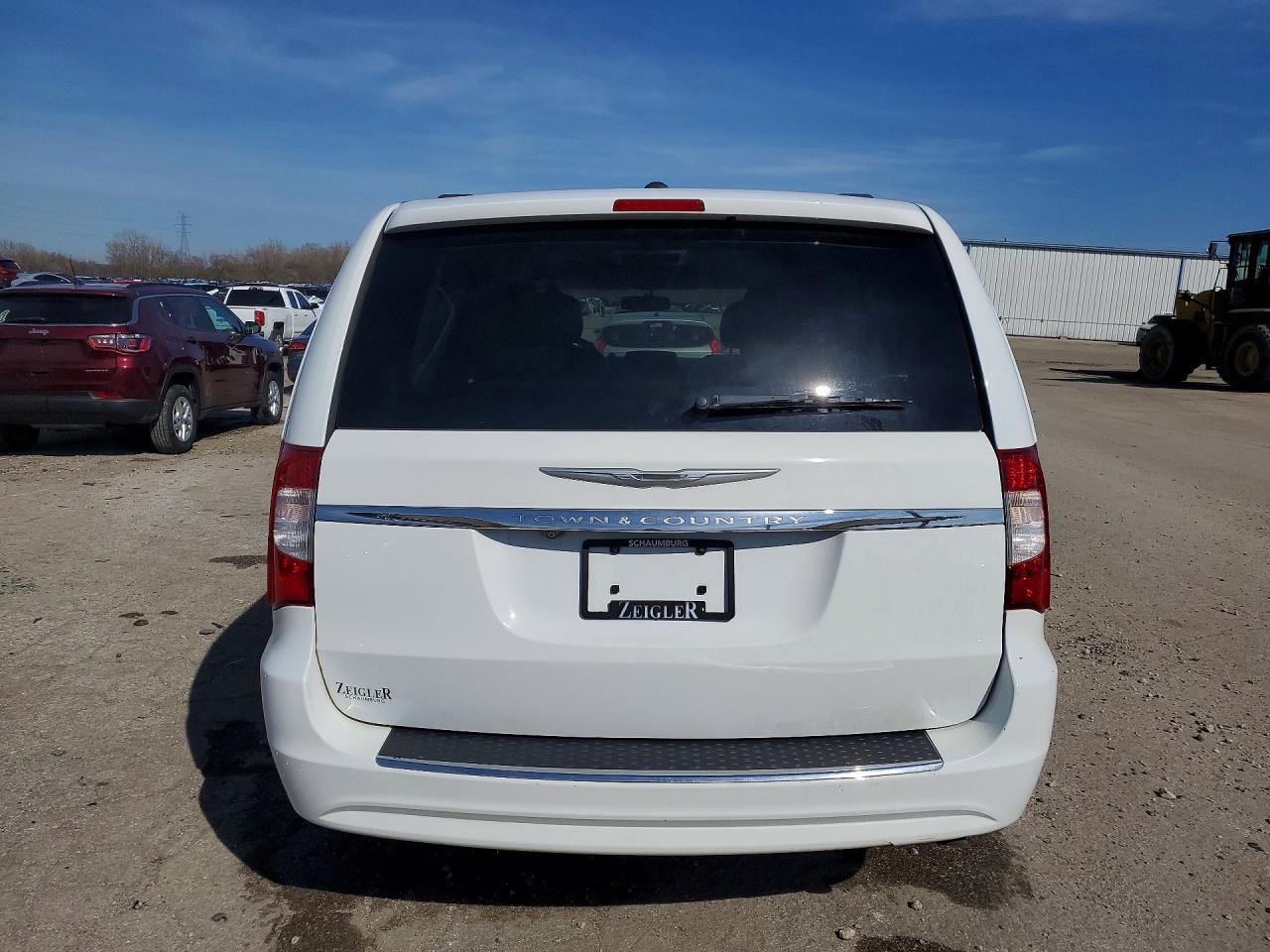 2016 Chrysler Minivan VIN 2C4RC1BG1GR253200 photo 6
