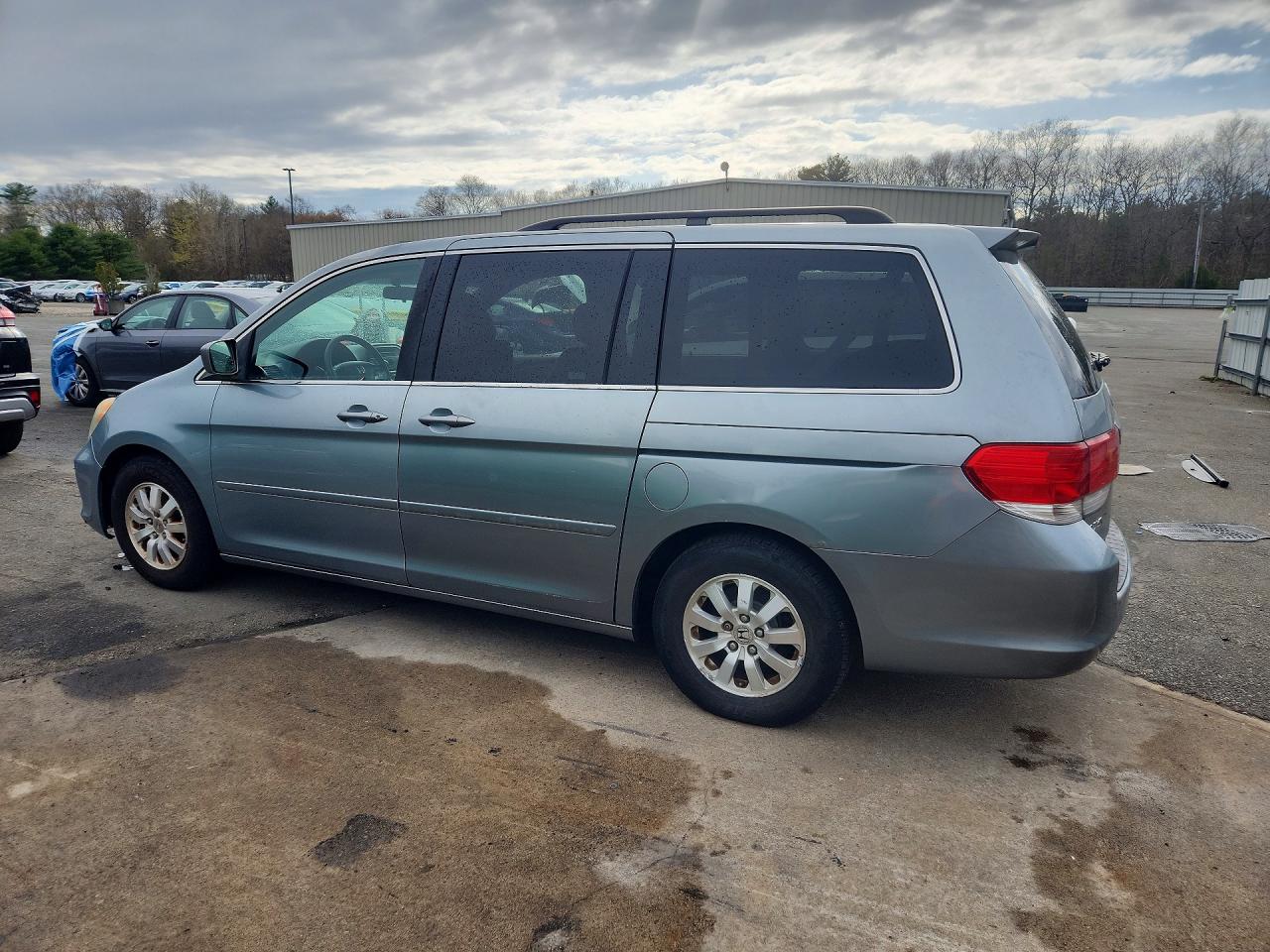2009 HOND All models VIN 5FNRL38479B037052 photo 2