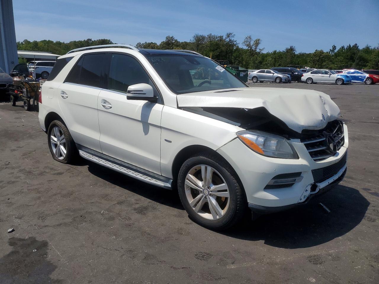 2012 Mercedes-Benz M-class VIN 4JGDA5HB0CA026514 photo 4
