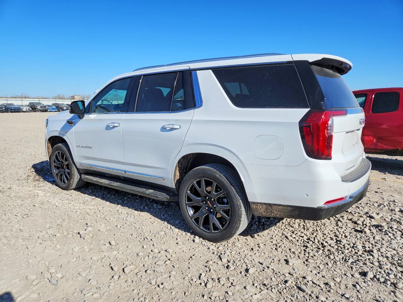 2026 GMC Yukon VIN 1GKS2BKD3TR148100 photo 2