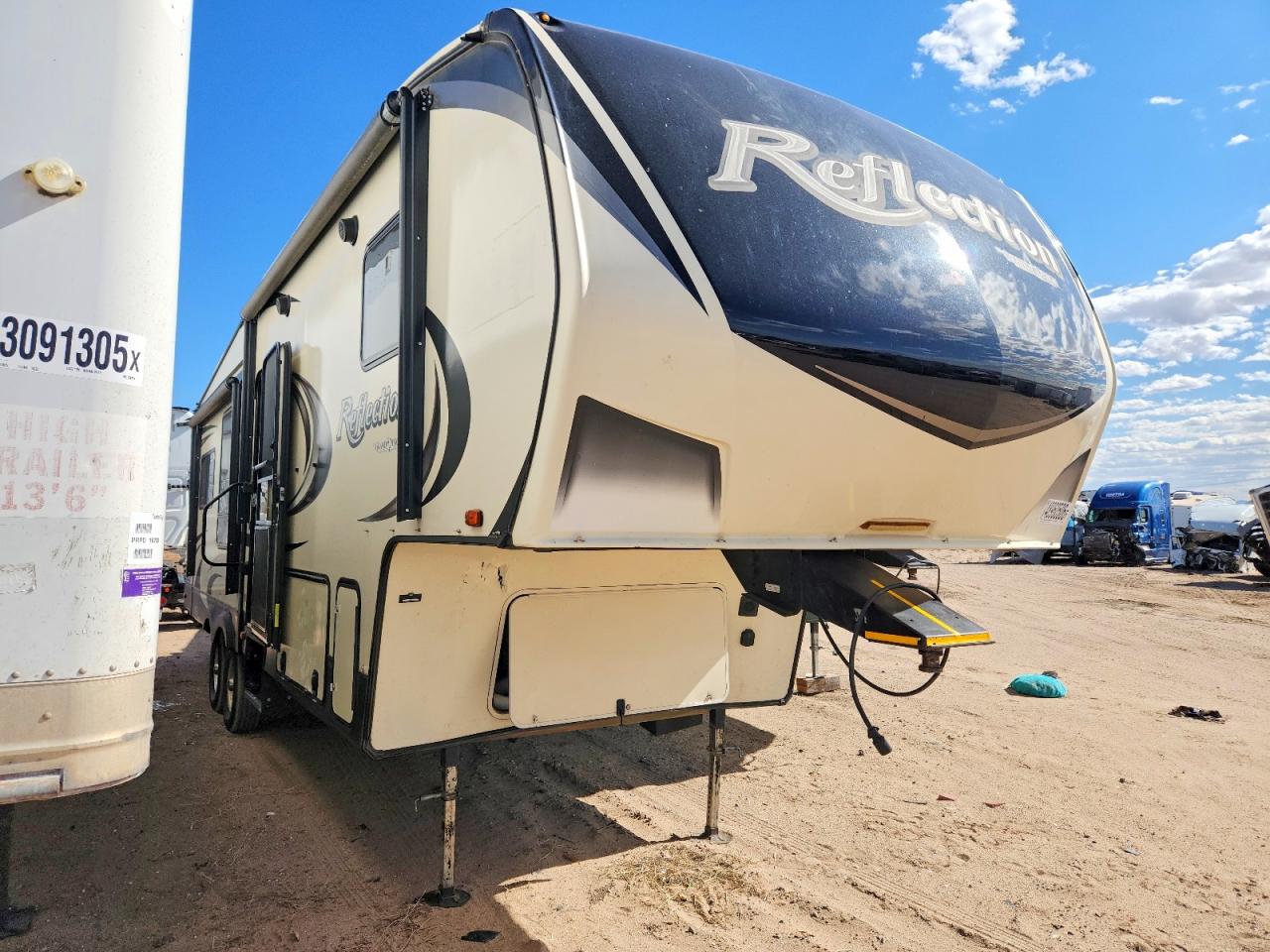 2018 GRAND Reflection VIN 573FR3325J3317764 photo 1