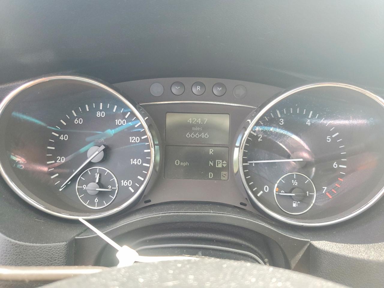 2007 Mercedes-Benz R-class VIN 4JGCB65E47A055369 photo 9