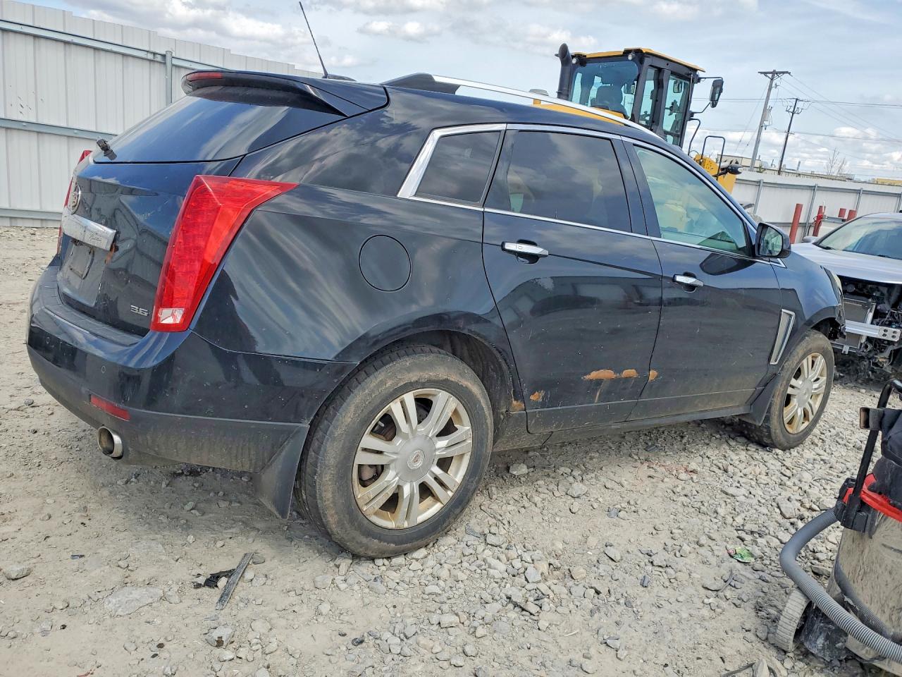 2015 CADILLAC Srx VIN 3GYFNBE33FS580480 photo 3