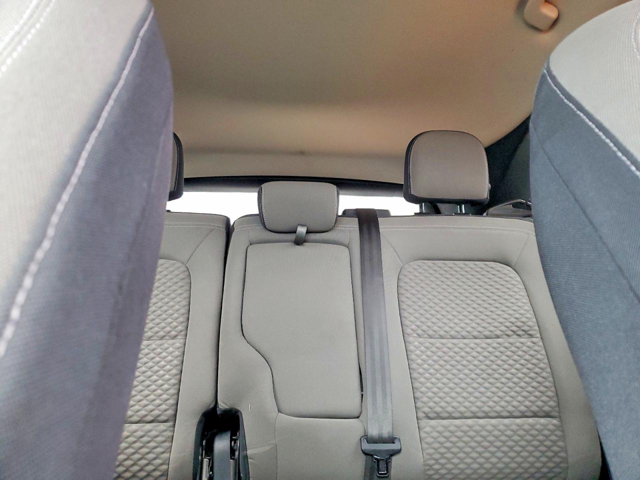 2020 Ford Escape VIN 1FMCU0G61LUB43379 photo 10