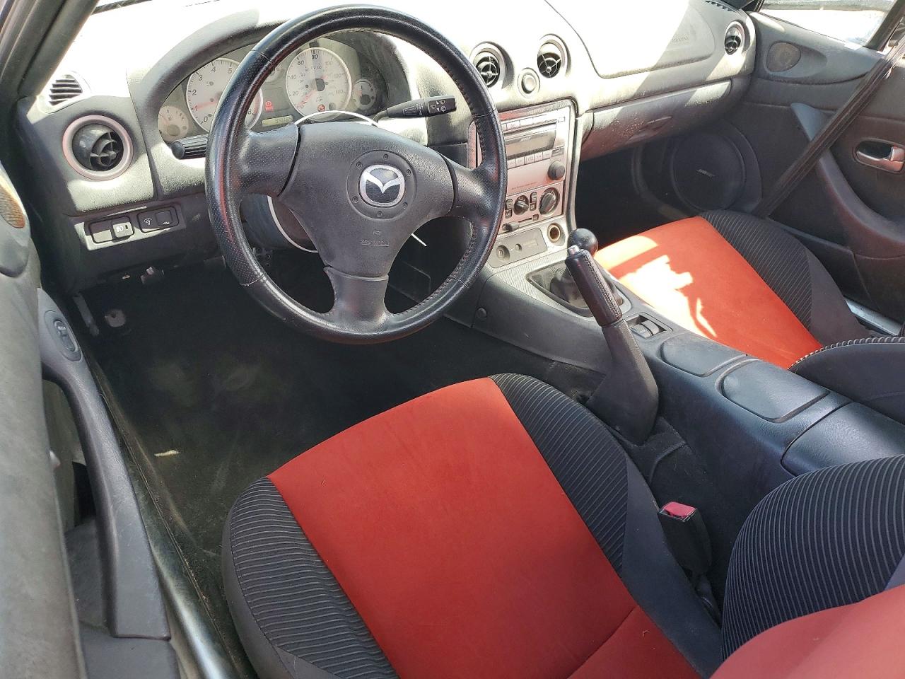 2004 Mazda Mx5 VIN JM1NB354X40409772 photo 8