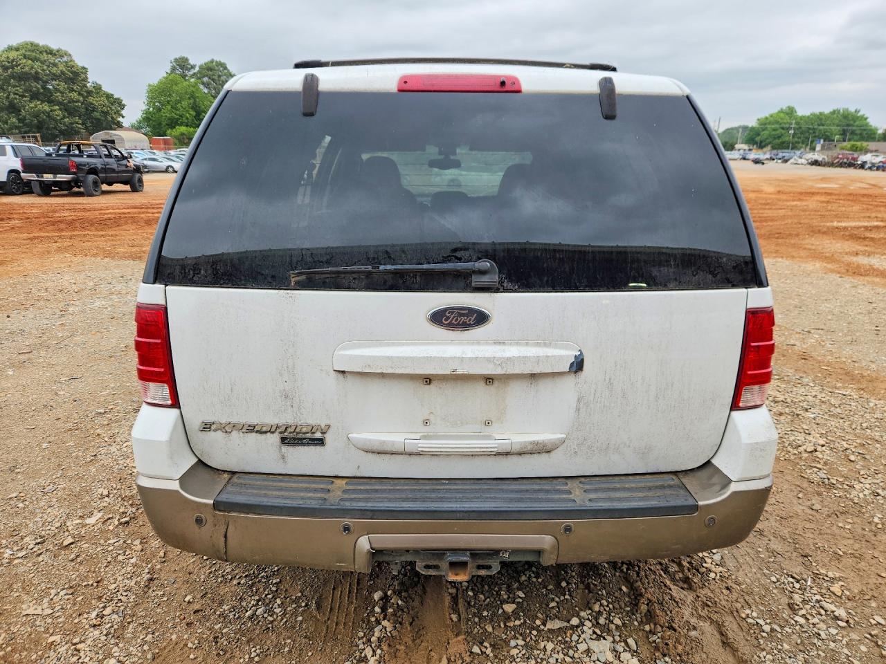 2003 Ford Expedition VIN 1FMRU17W33LC04009 photo 6