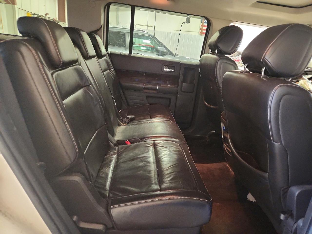 2011 Ford Flex VIN 2FMHK6CC7BBD22007 photo 11