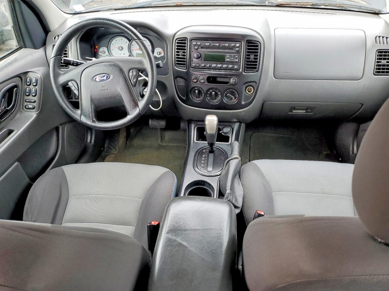 2006 Ford Escape VIN 1FMYU92Z56KA07560 photo 8