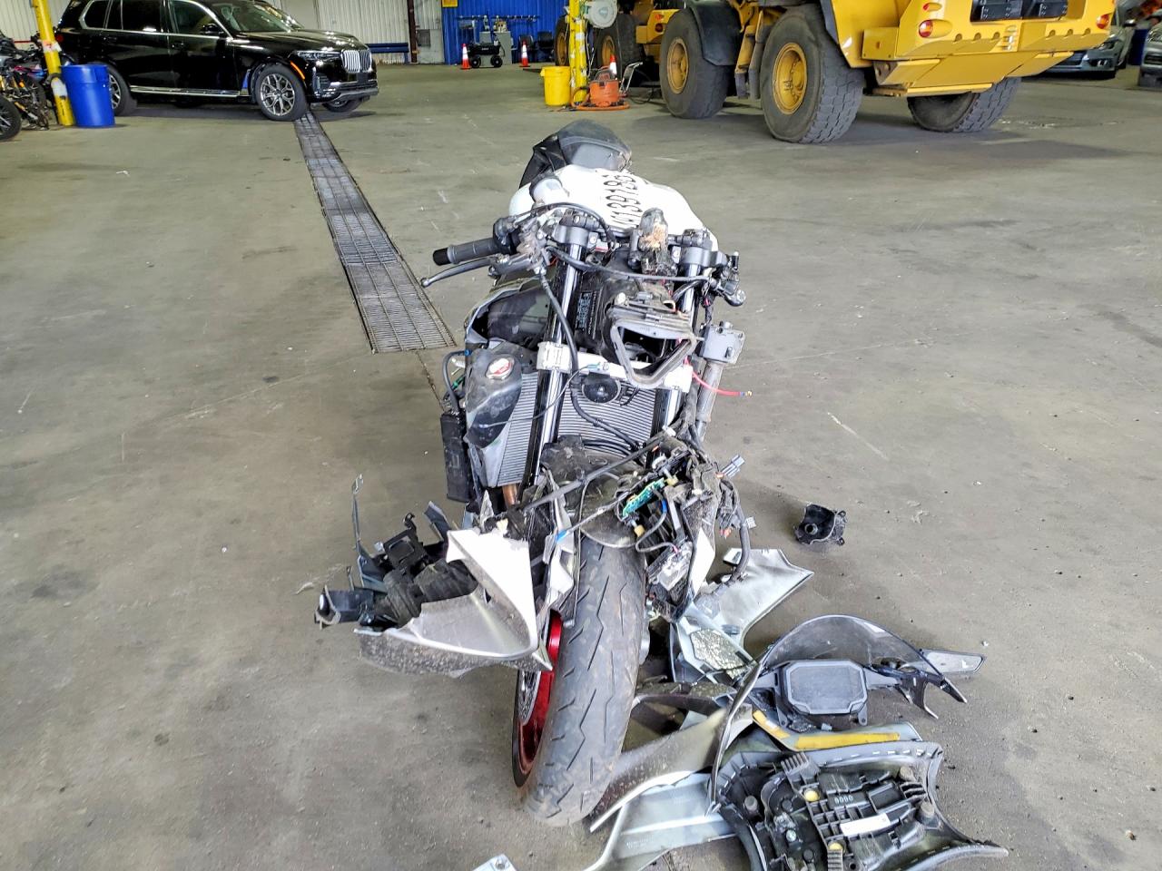 2025 Kawasaki Ninja 600 VIN JKBZXJK19SA011533 photo 2
