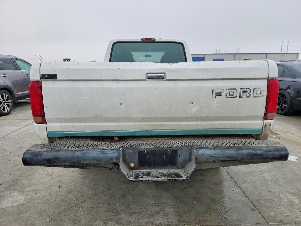 1997 Ford F350 VIN 1FTJW35F1VEC92141 photo 6
