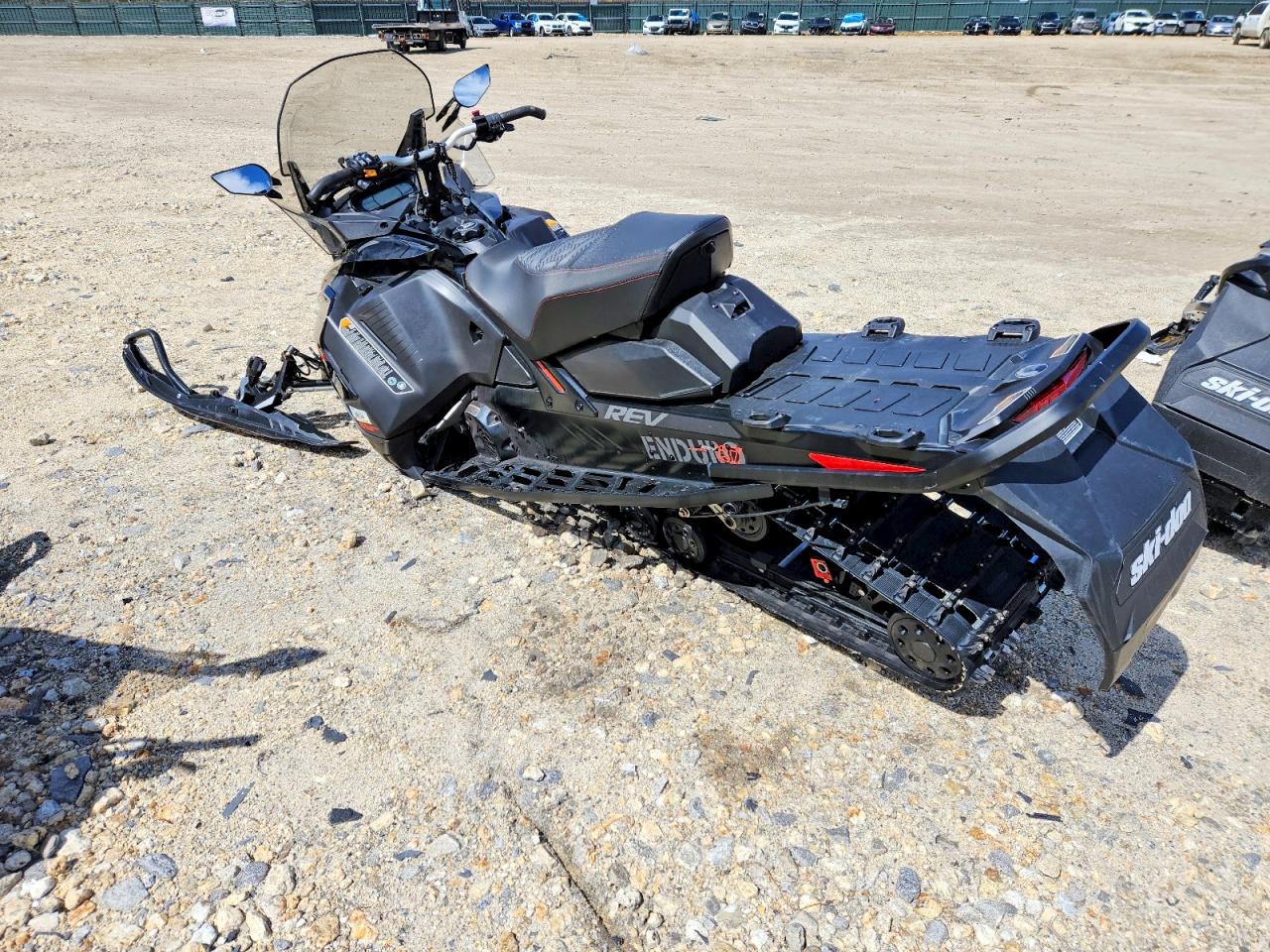 2020 SKI Renegade e VIN 2BPSUNLA7LV000156 photo 3