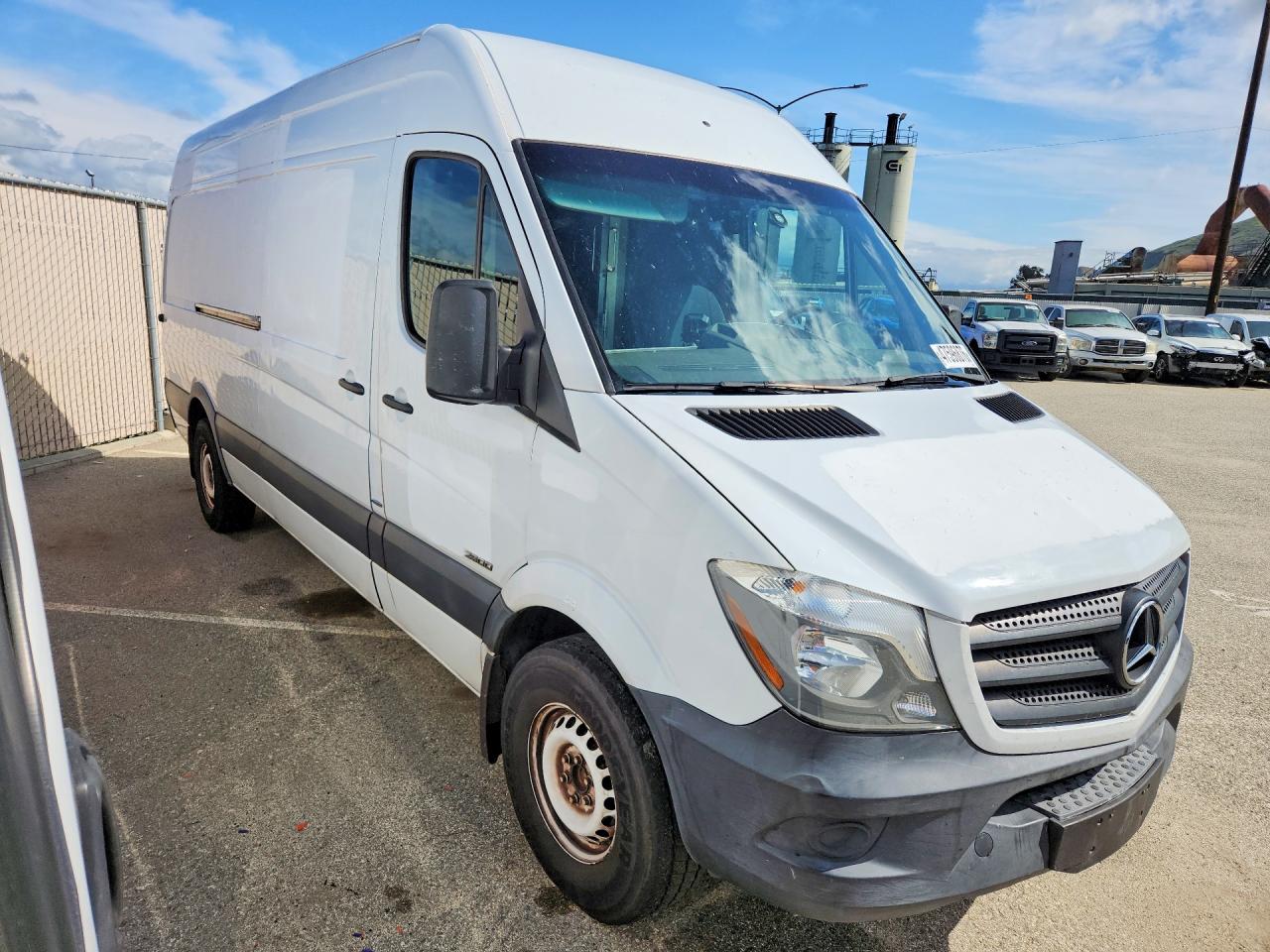 2015 Mercedes-Benz Sprinter VIN WD3PE8DB9FP135871 photo 4