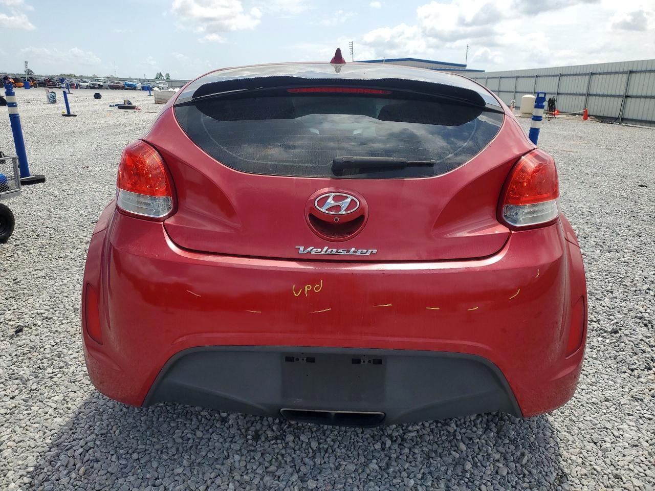 2015 Hyundai Veloster VIN KMHTC6AD7FU225778 photo 6