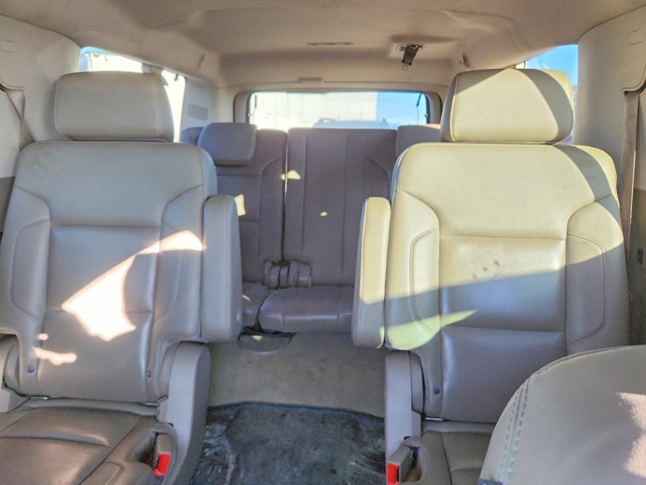 2015 CHEV Suburban VIN 1GNSKKKC3FR567966 photo 10