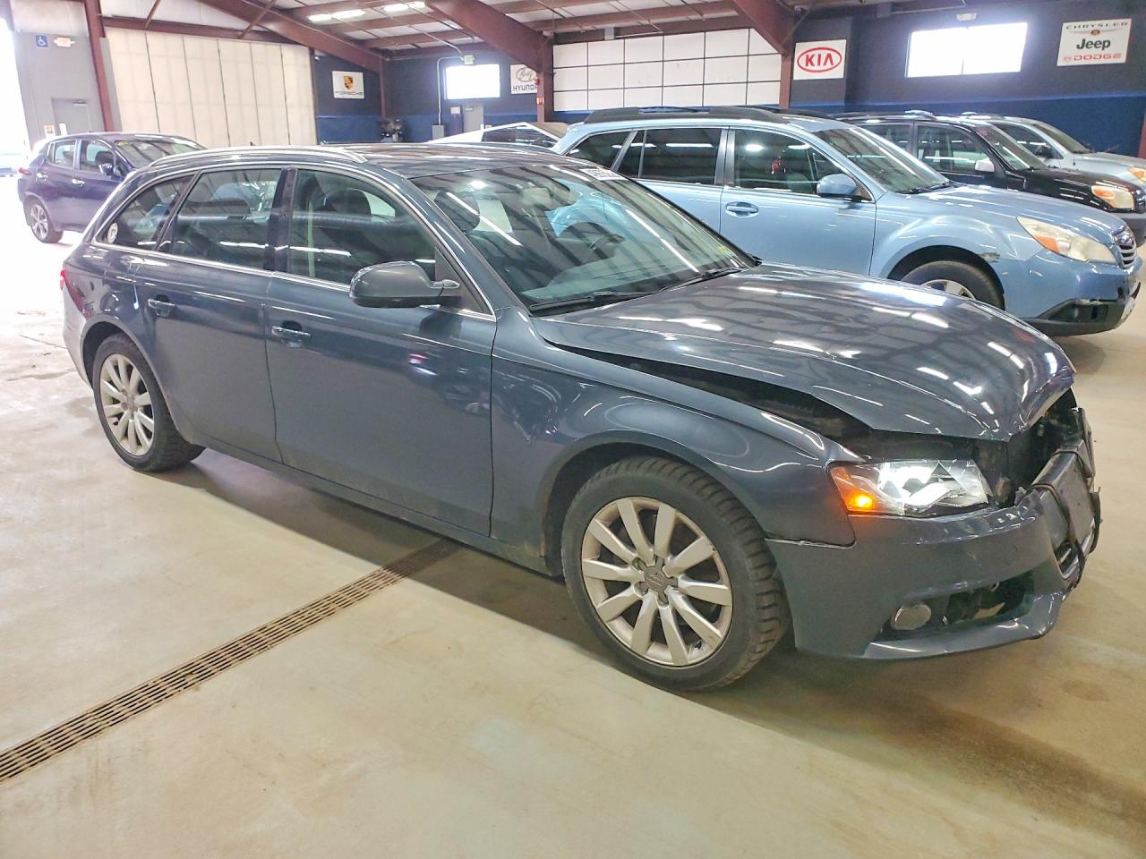 2011 Audi A4 VIN WAUWFAFL3BA155765 photo 4
