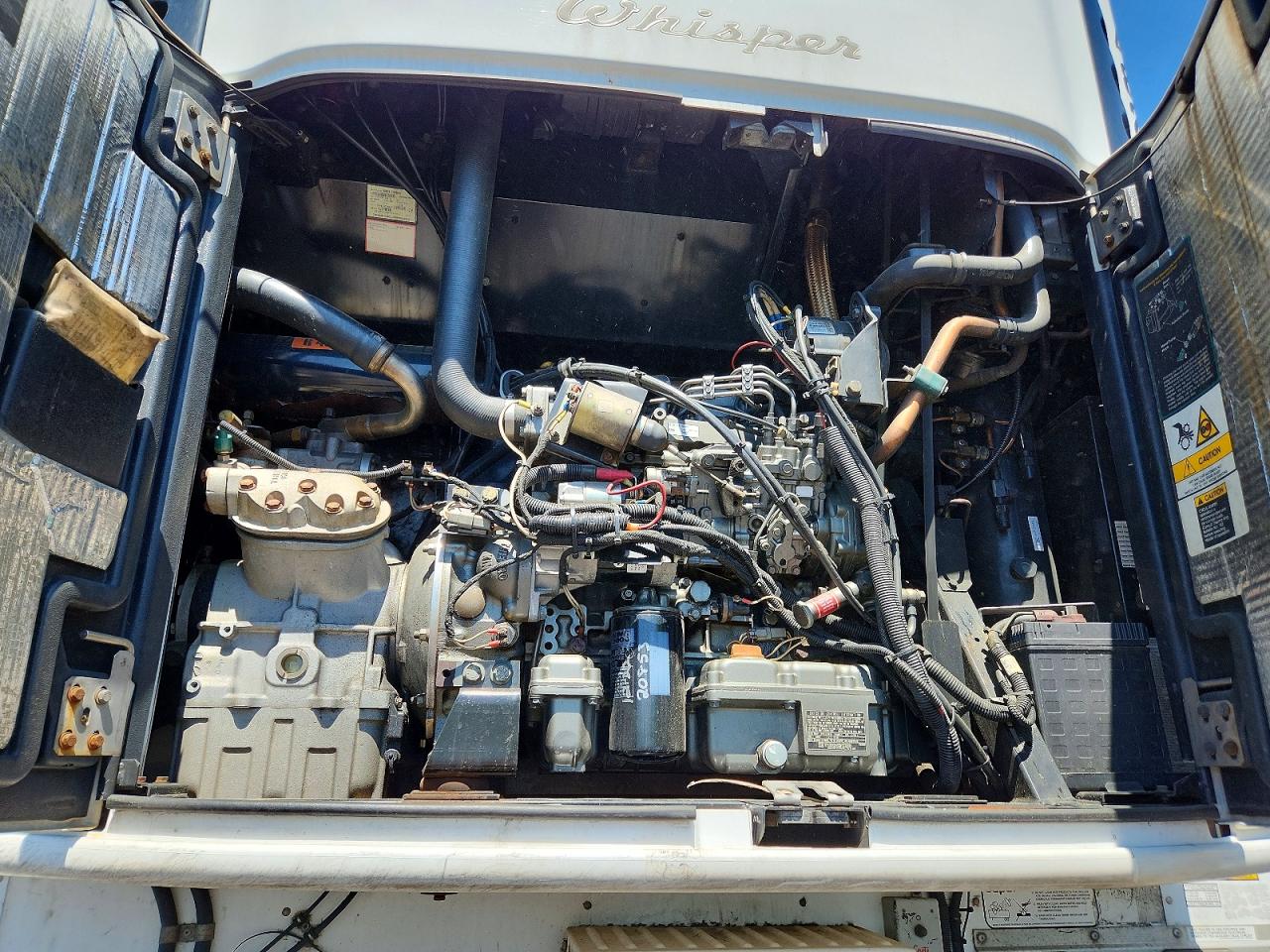 2015 UTILITY All models VIN 1UYVS2486FM408338 photo 7