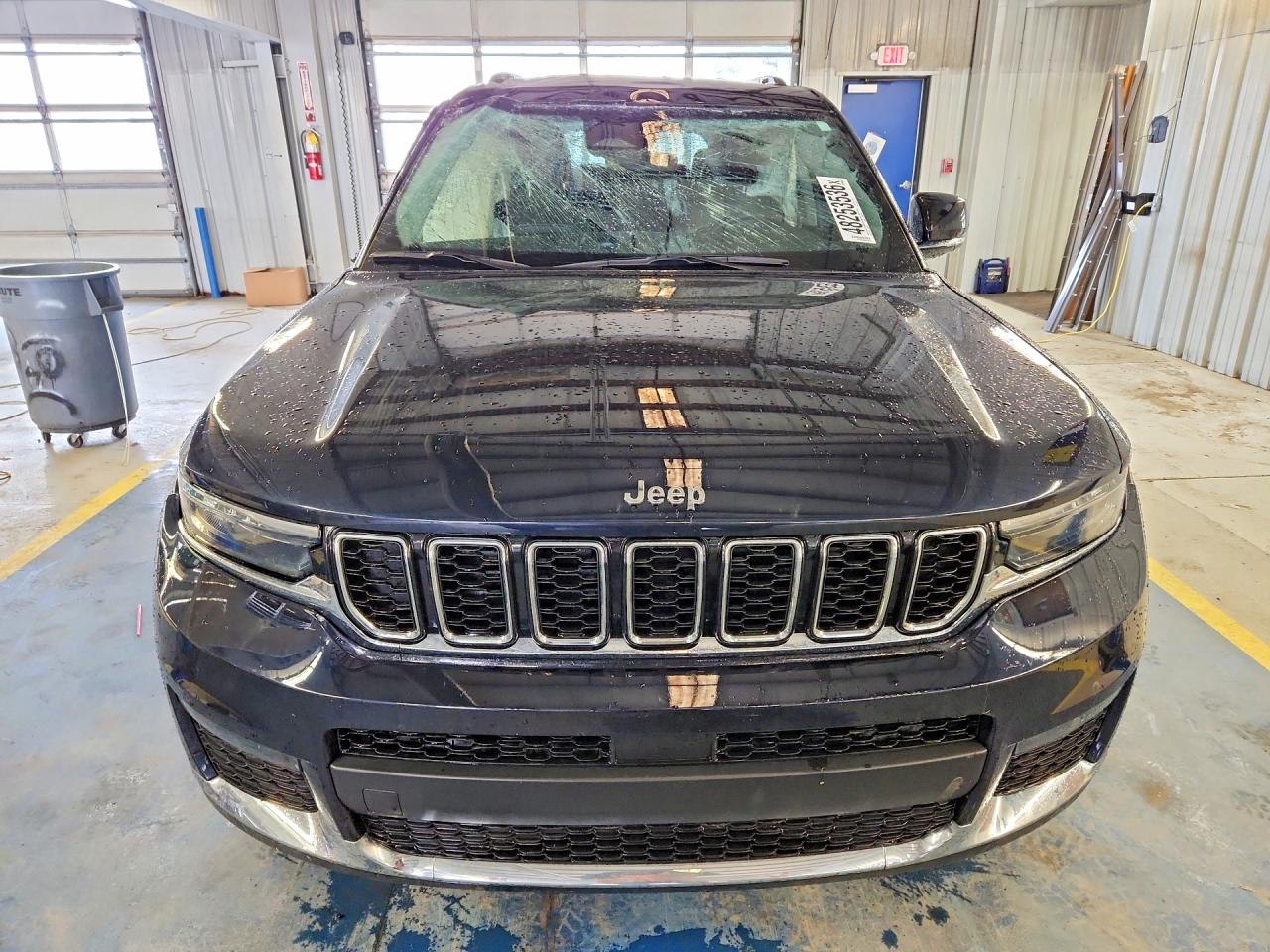 2023 Jeep Cherokee VIN 1C4RJKBG3P8852798 photo 5