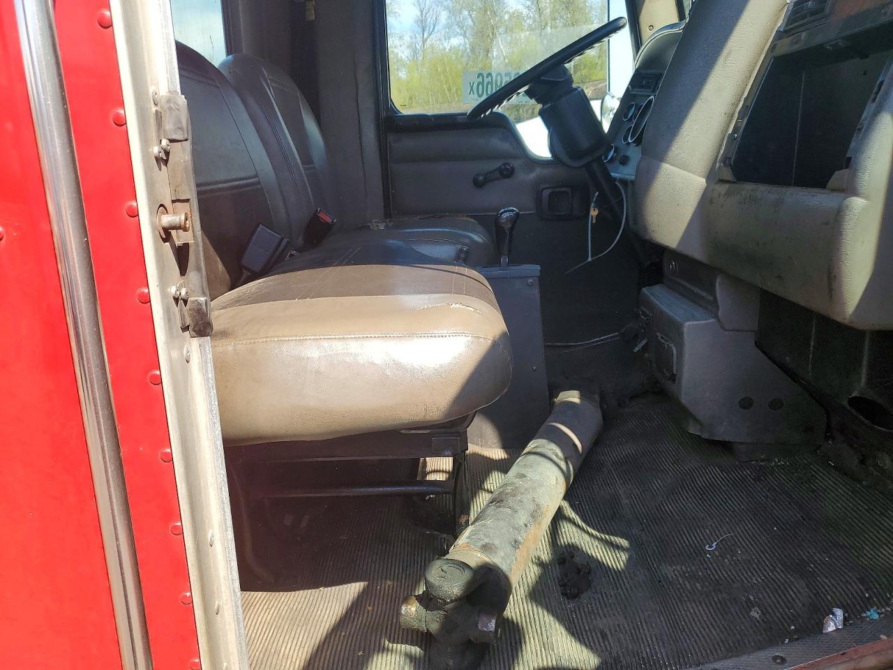 2006 KENWORTH All other VIN 2NKMHD6H26M131715 photo 5