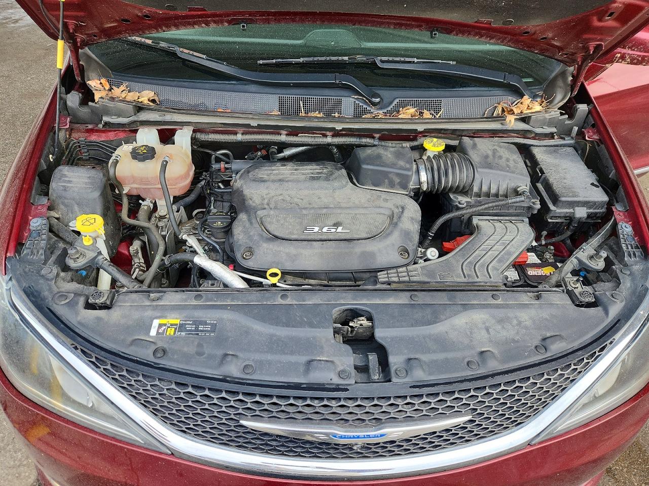 2018 Chrysler Pacifica VIN 2C4RC1BG4JR233434 photo 12