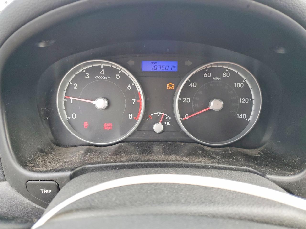 2011 Hyundai Accent VIN KMHCM3AC3BU194607 photo 9