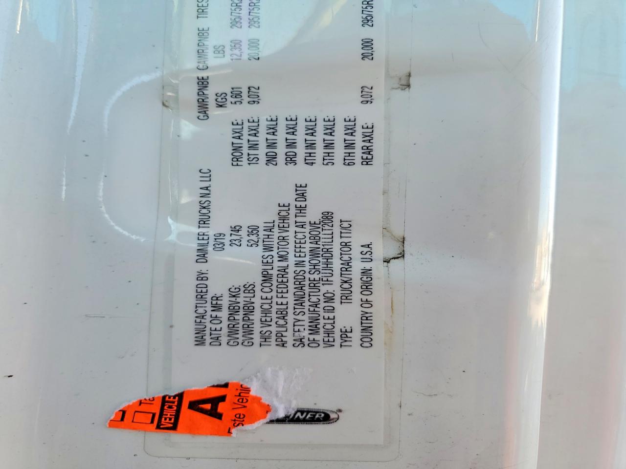 2020 FREIGHTLINER All other VIN 1FUJHHDR1LLLT2089 photo 10
