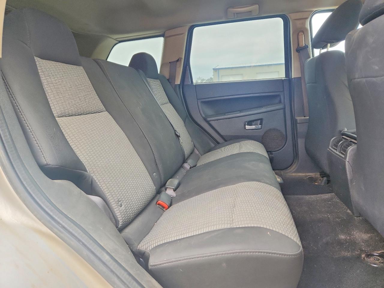 2009 JEEP Cherokee VIN 1J8GR48K29C512879 photo 11