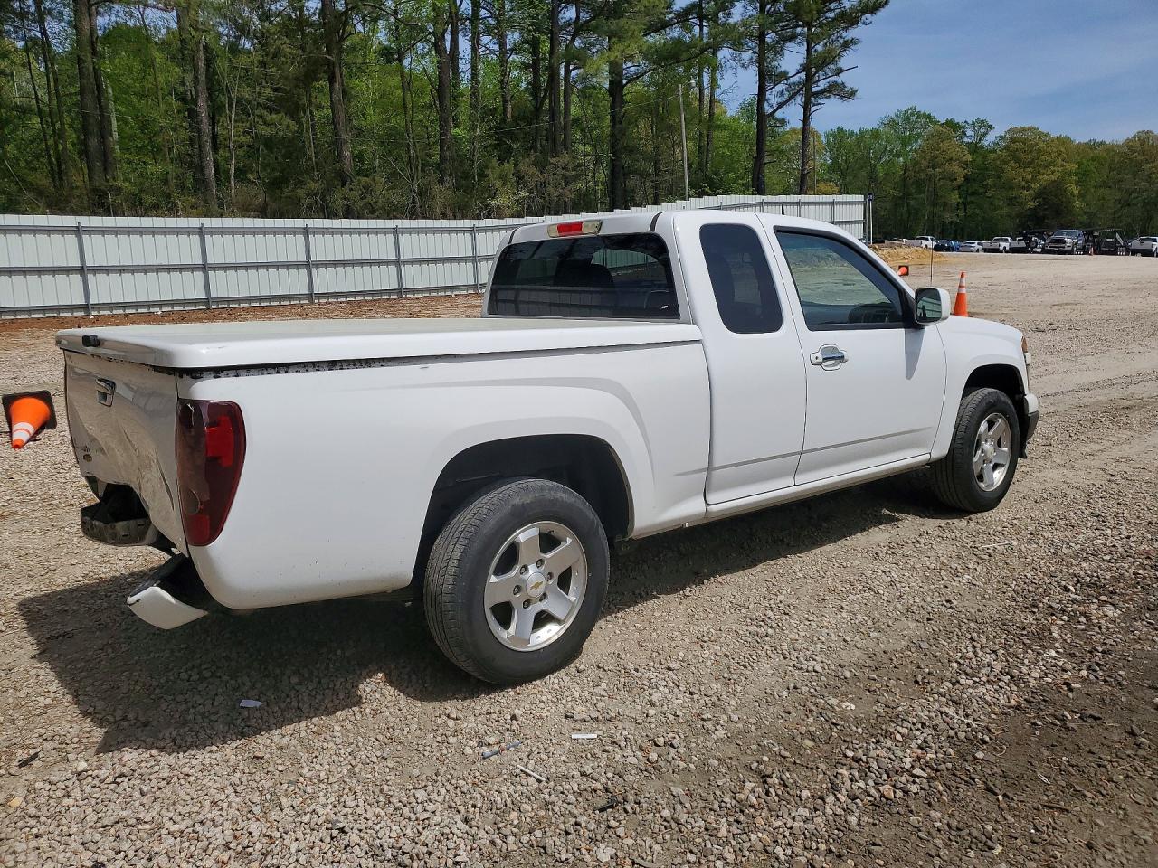 2011 Chevrolet Colorado VIN 1GCESCF94B8121514 photo 3