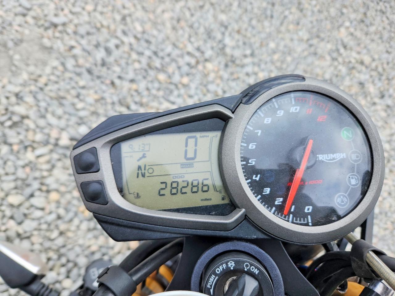2016 TRIUMPH Speedtripl VIN SMTN51PPXGJ750964 photo 7