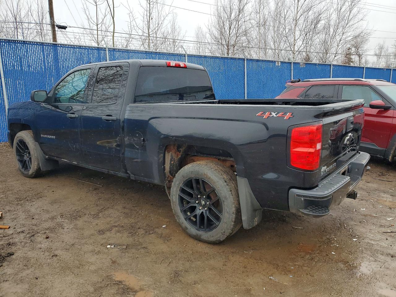 2019 CHEVROLET All models VIN 2GCVKMEC8K1230340 photo 2