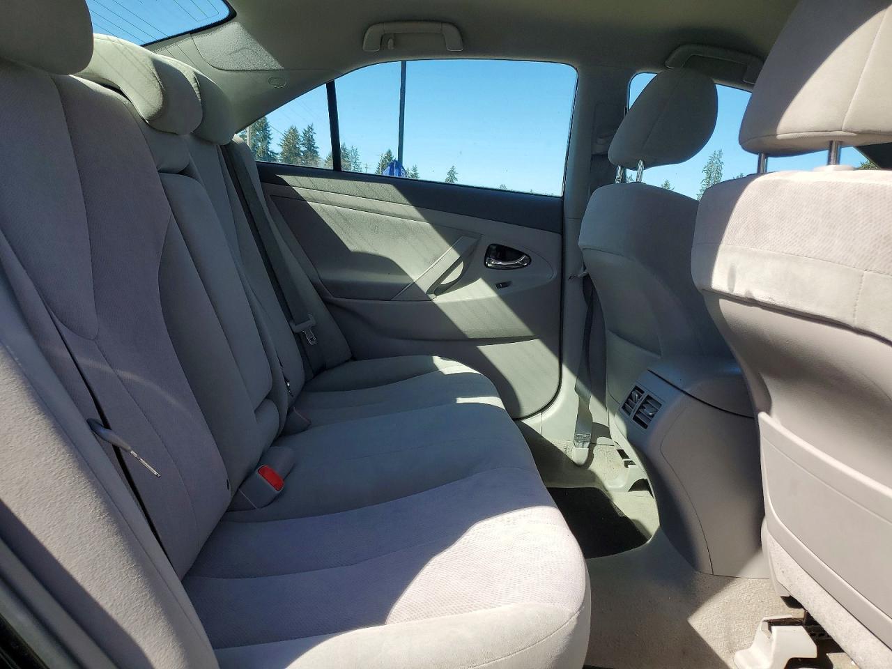 2010 Toyota Camry sola VIN 4T1BB3EK2AU125683 photo 10
