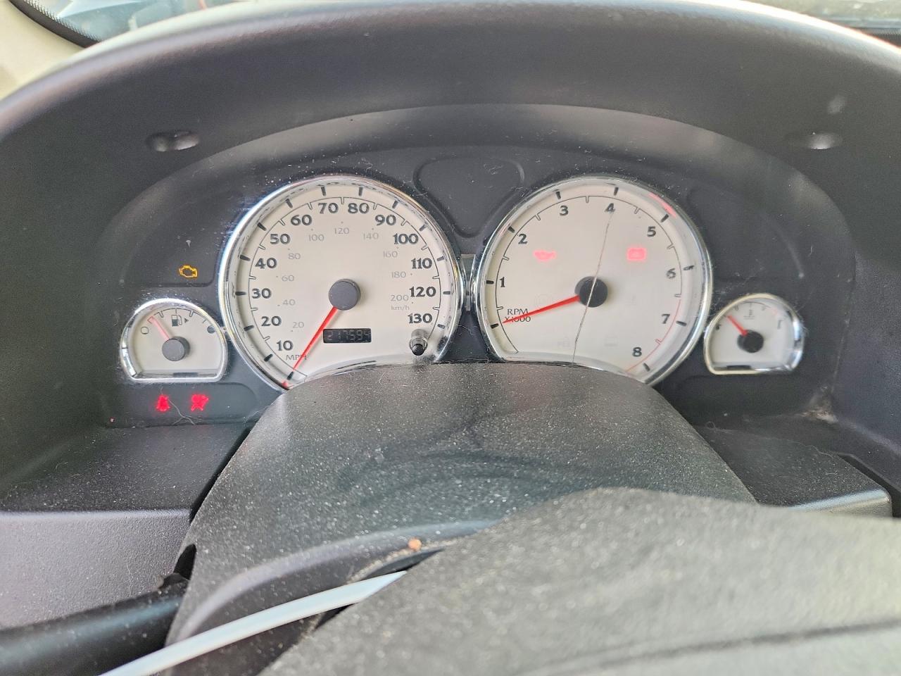 2006 Saturn Vue VIN 5GZCZ33D26S838481 photo 9