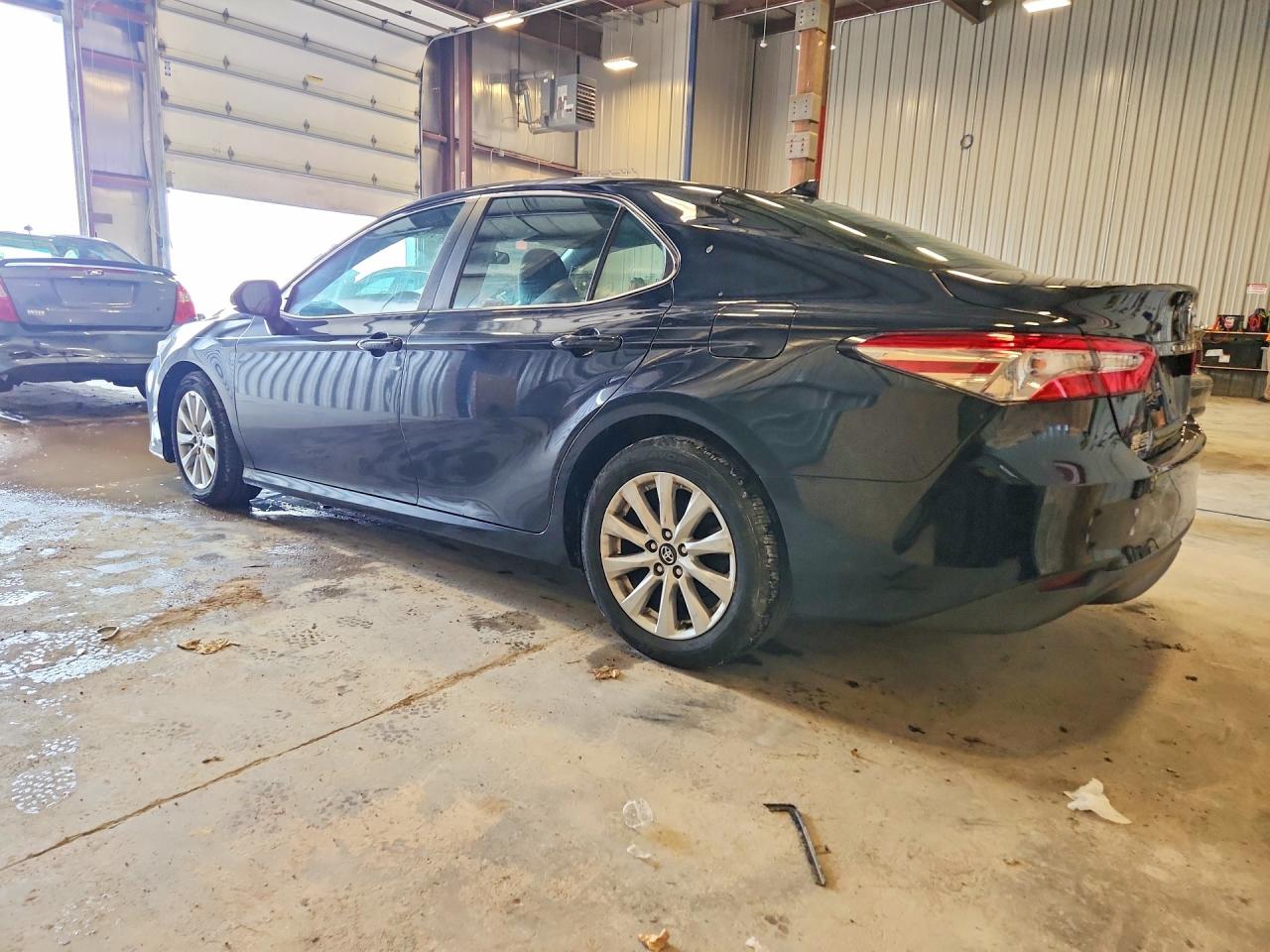 2020 Camry VIN 4T1C11AK1LU886855 photo 2
