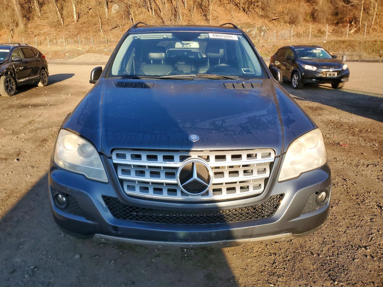 2011 Mercedes-Benz M-class VIN 4JGBB8GB7BA702933 photo 5
